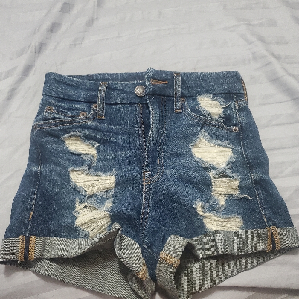 Aeropostale size 2 High Rise Curvy Midi distressed cuffed Jean shorts.